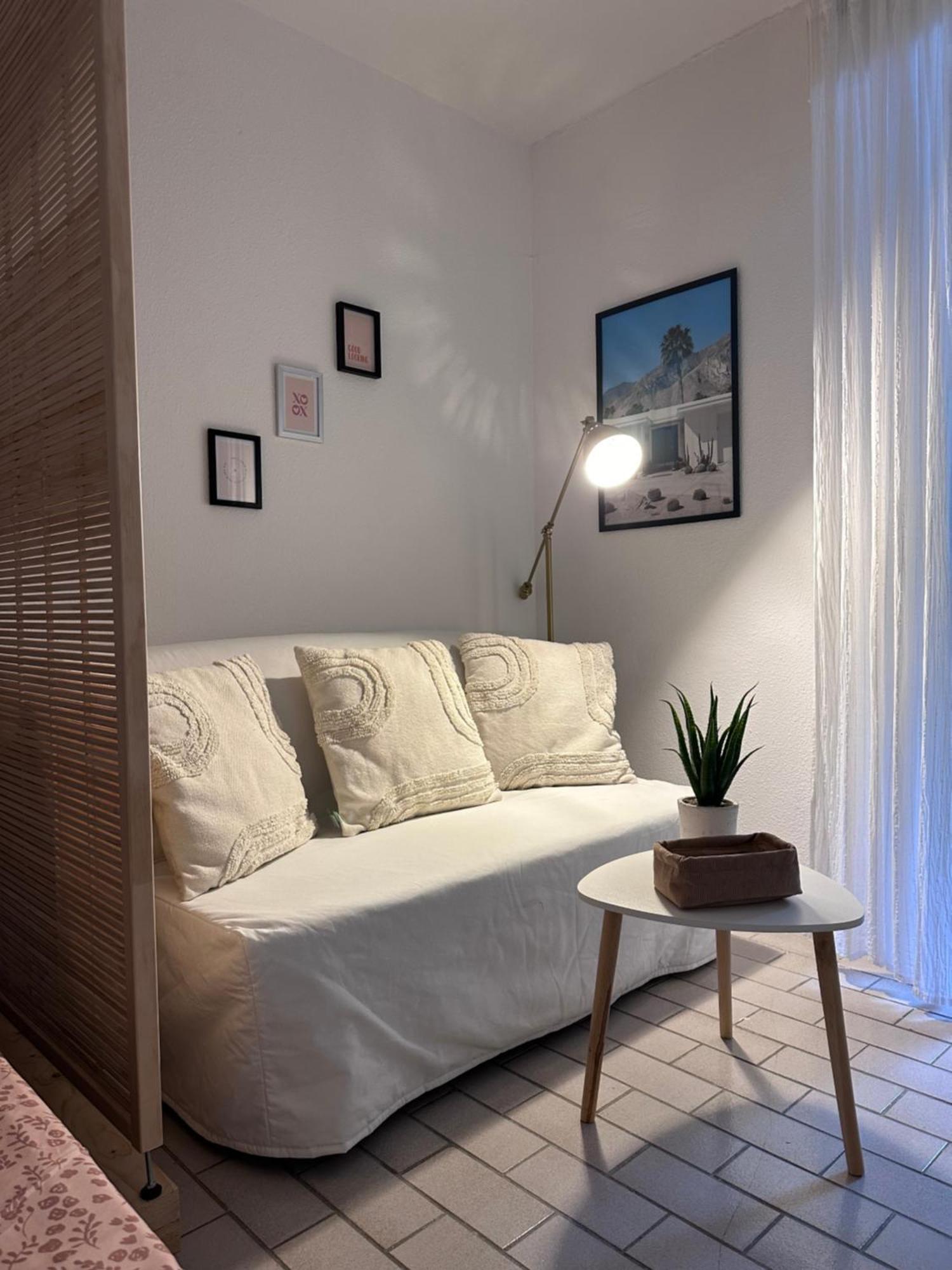 Studio Sur Le Port De Hyeres - A 2Min Des Plages, Clim & Balcon Hyères Exterior foto